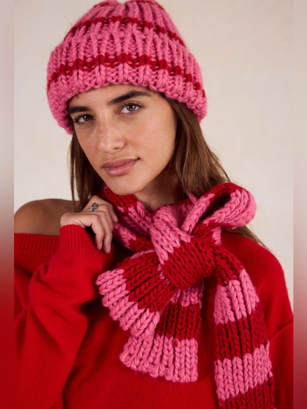FREE PEOPLE Tacita Beanie & Scarf Set